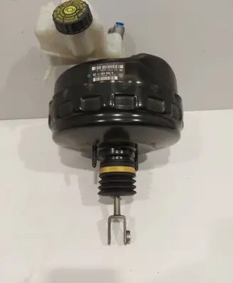 Mercedes-Benz C W204 Brake booster A2044301130 03774763014