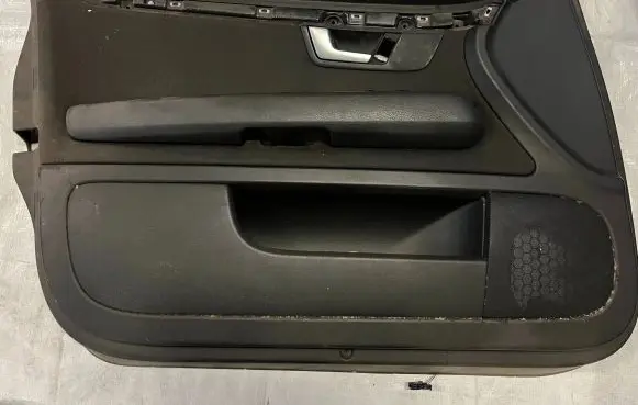 Audi A4 S4 B7 8E 8H Front door card panel trim 8E1867105B