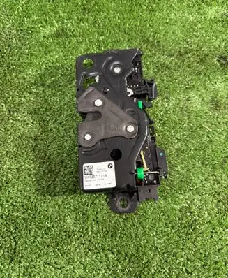 BMW iX3 Tailgate/trunk/boot lock/catch/latch 7357112 16367210 C33240108
