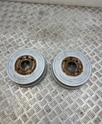 Renault Clio V Drum brake (rear) 811R
