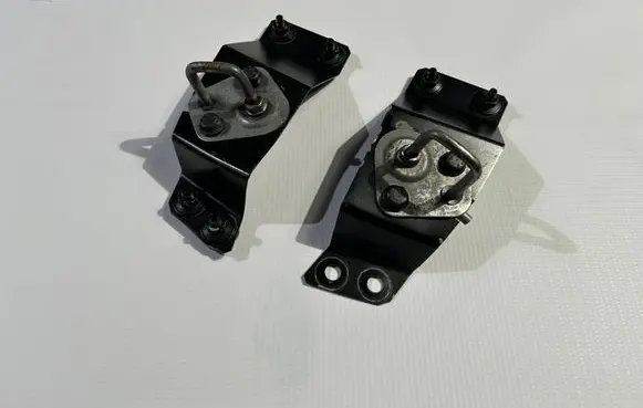 Maserati Ghibli Engine bonnet/hood lock/latch loop/hook 59238653