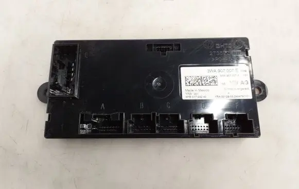 Volkswagen Tiguan Air conditioning/heating control unit 3WA907007E 3WA907007A 5HB01724240