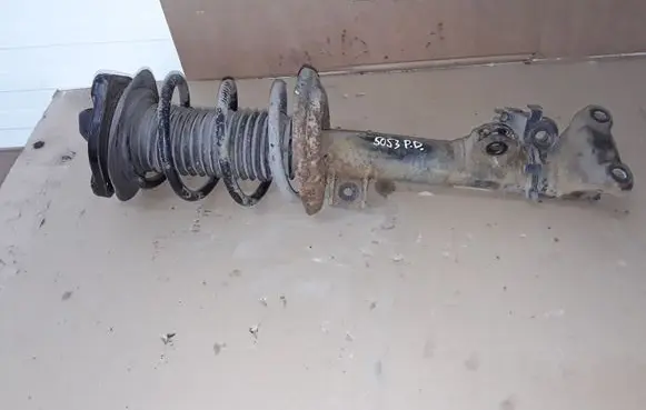 Mercedes-Benz C W204 Front shock absorber with coil spring A2043202866