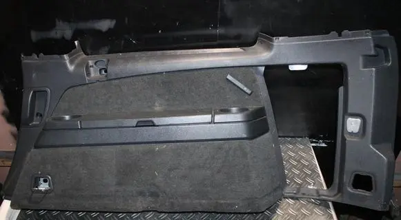 Volvo XC90 Bottom trim 39861665