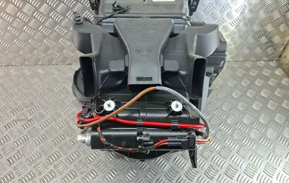 BMW X2 F39 Interior heater climate box assembly 9383118