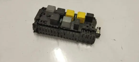Mercedes-Benz GLE (W166 - C292) Fuse module A1669068201