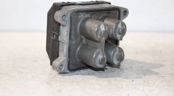 Mercedes-Benz S W220 Electric engine pre-heating system (optional) A0001591104