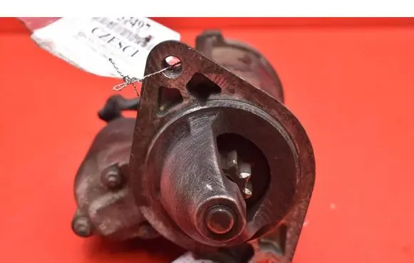 Toyota Avensis Verso Starter motor 281000D090