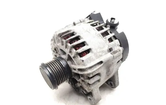 Ford Mondeo MK V Generator/alternator DS7T10300KE