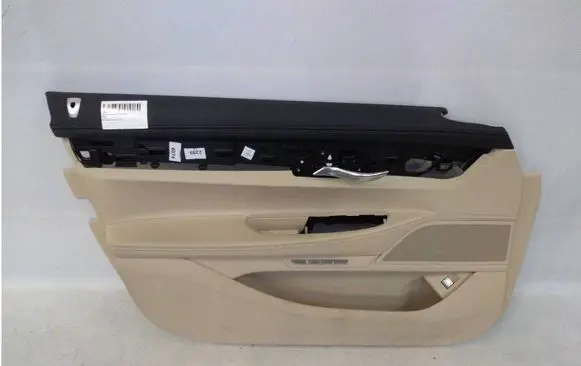BMW 7 G11 G12 Front door card panel trim