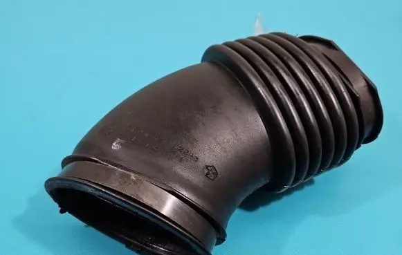 Jeep Grand Cherokee (WJ) Intercooler hose/pipe 04854012 IMPRK1458586