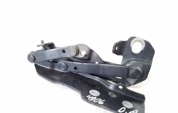 Engine bonnet/hood hinges