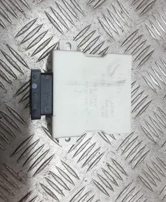 Toyota Avensis T250 Window wiper relay 8594005050
