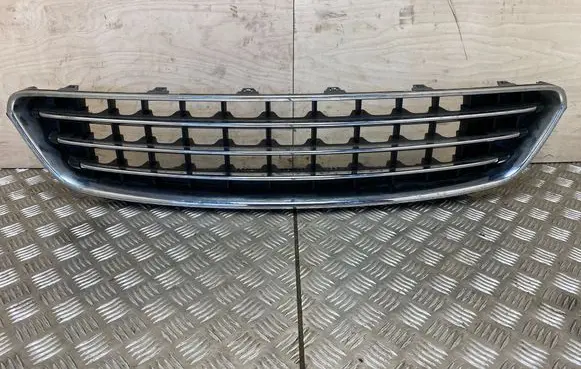 Mini Cooper Countryman R60 Front bumper upper radiator grill 9801581 9801582 9803635