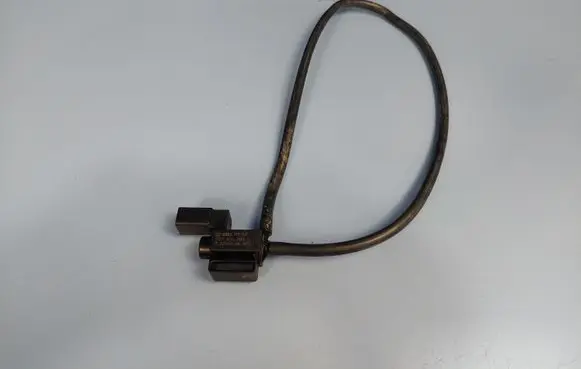 Audi Q7 4M Turbo solenoid valve 037906283C 15T154