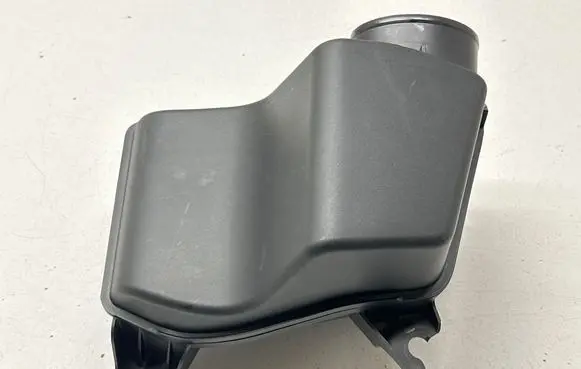Intake resonator