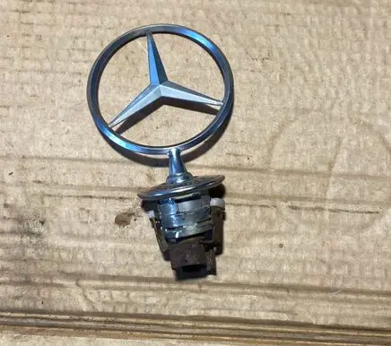 Mercedes-Benz C AMG W202 Manufacturer badge logo/emblem 