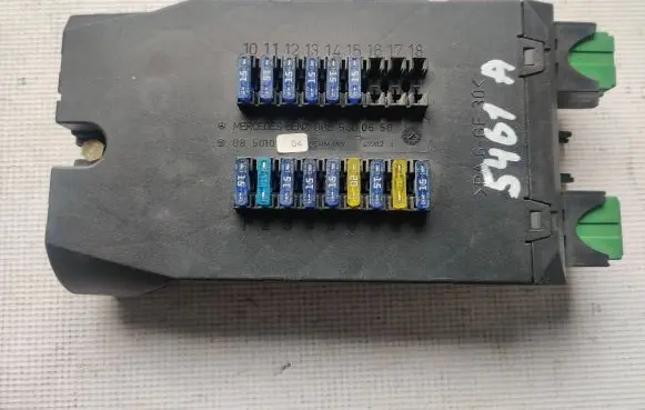 Volkswagen II LT Fuse module 0005400650 085010