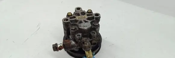 Toyota RAV 4 (XA20) Power steering pump