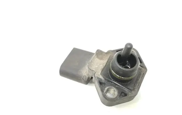 Audi A3 S3 8L Air pressure sensor 038906051