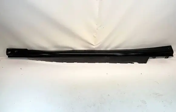 BMW 7 G70 Side skirt front trim 9464161