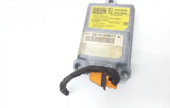 Peugeot 406 Airbag deployment crash/impact sensor 9643400680 550540400