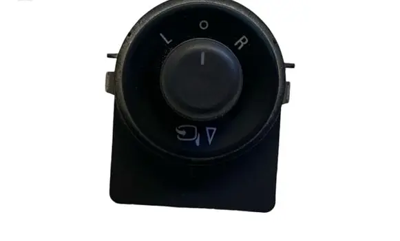 Opel Mokka Wing mirror switch 95034818 321696