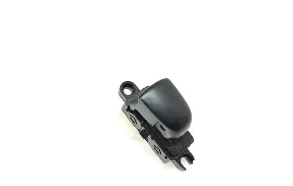 Nissan Qashqai Electric window control switch 142088