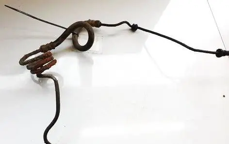 Volkswagen PASSAT B6 Clutch pipe/line