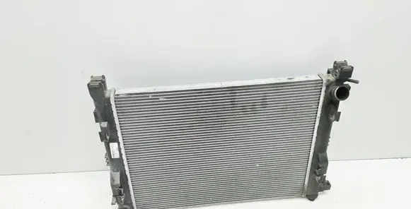 Renault Captur Coolant radiator 214100078R 21410B680B