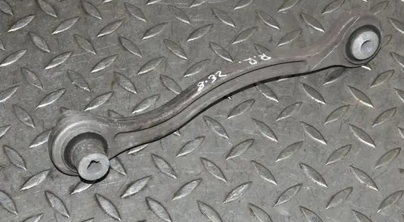 Mercedes-Benz C W205 Rear upper control arm/wishbone 
