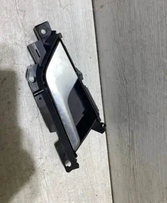 Audi A4 S4 B9 Front door interior handle 8W0839019