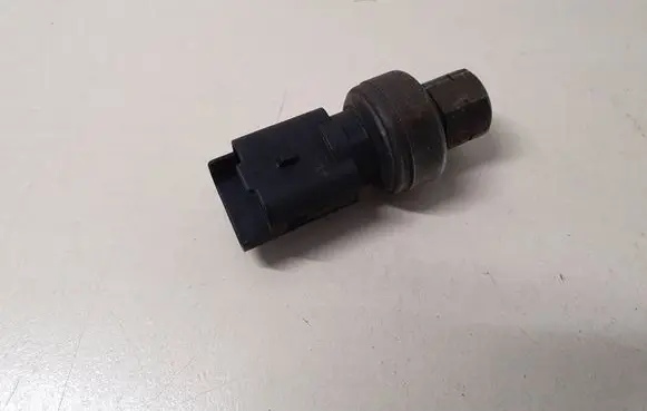 Peugeot 307 Air conditioning (A/C) pressure sensor 9632170780