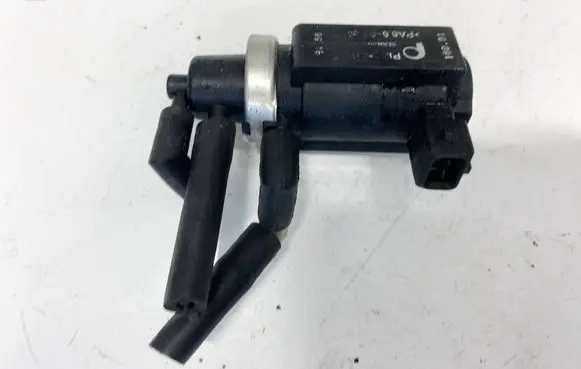 Audi A6 S6 C5 4B Turbo solenoid valve 059906627 72190322