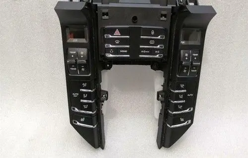 Porsche Cayenne (92A) Tailgate/boot open switch button 7P5907040AD