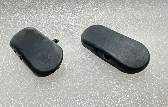 Windshield washer spray nozzle