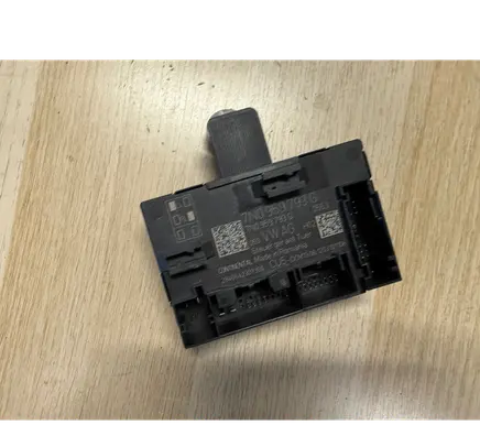 Skoda Yeti (5L) Door control unit/module 7N0959793G