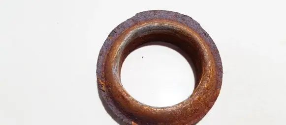 Citroen C4 I Coil spring mount 