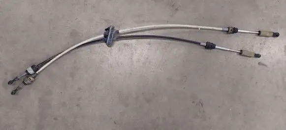 Mercedes-Benz Sprinter W906 Gear shift cable linkage 2E2321308B