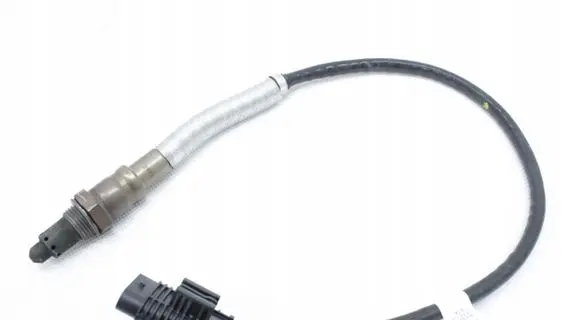 BMW 5 G30 G31 Lambda probe sensor 8689862