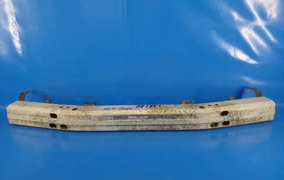 Toyota Land Cruiser (J200) Front bumper foam support bar 5202160140