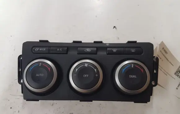 Mazda 6 Climate control unit GAM761190B T1005815JD 88627EA138