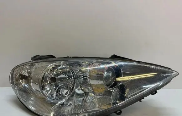 Peugeot 807 Headlight/headlamp