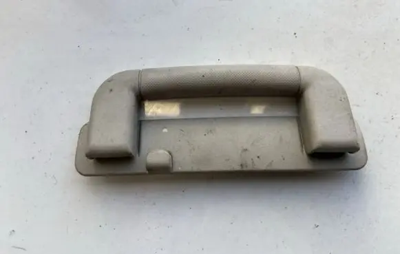 Opel Vectra B Rear interior roof grab handle 90413790