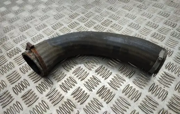 Intercooler hose/pipe