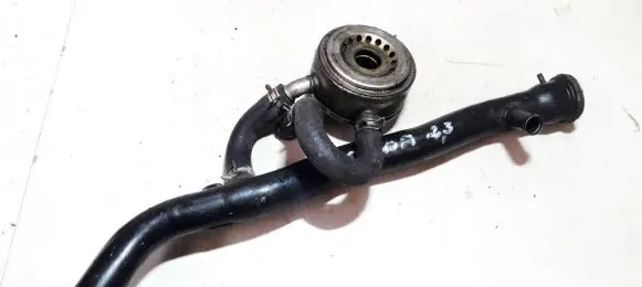 Ford Mondeo MK II Engine oil radiator 