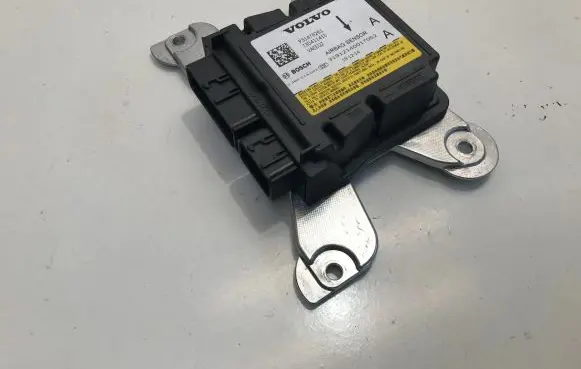 Volvo V60 Airbag control unit/module 31476261 T30411415
