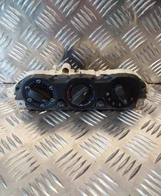 Ford Focus Climate control unit 3M5T19980AD 69607320