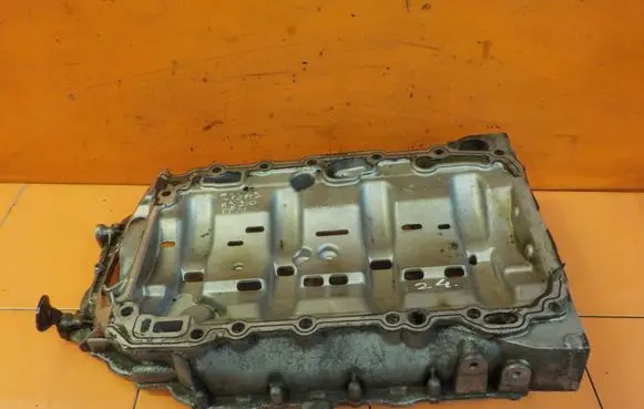 Audi A3 S3 8P Oil sump 06J103603T