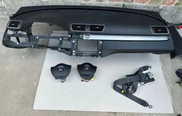 Volkswagen PASSAT B7 Dashboard